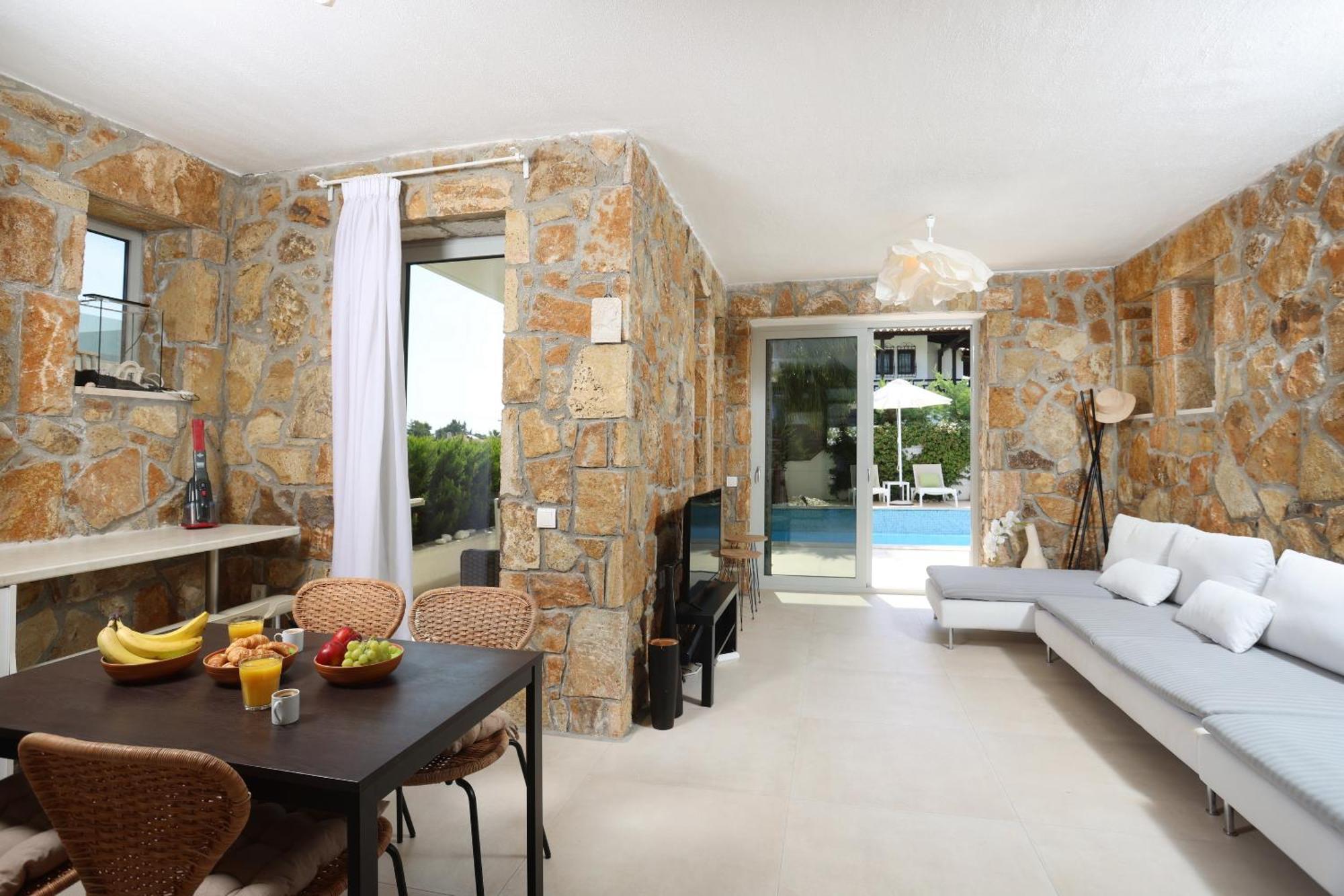 Villa Douglas - Private Pool, Bbq, 4Bdrms, View Pefkochori Exteriör bild