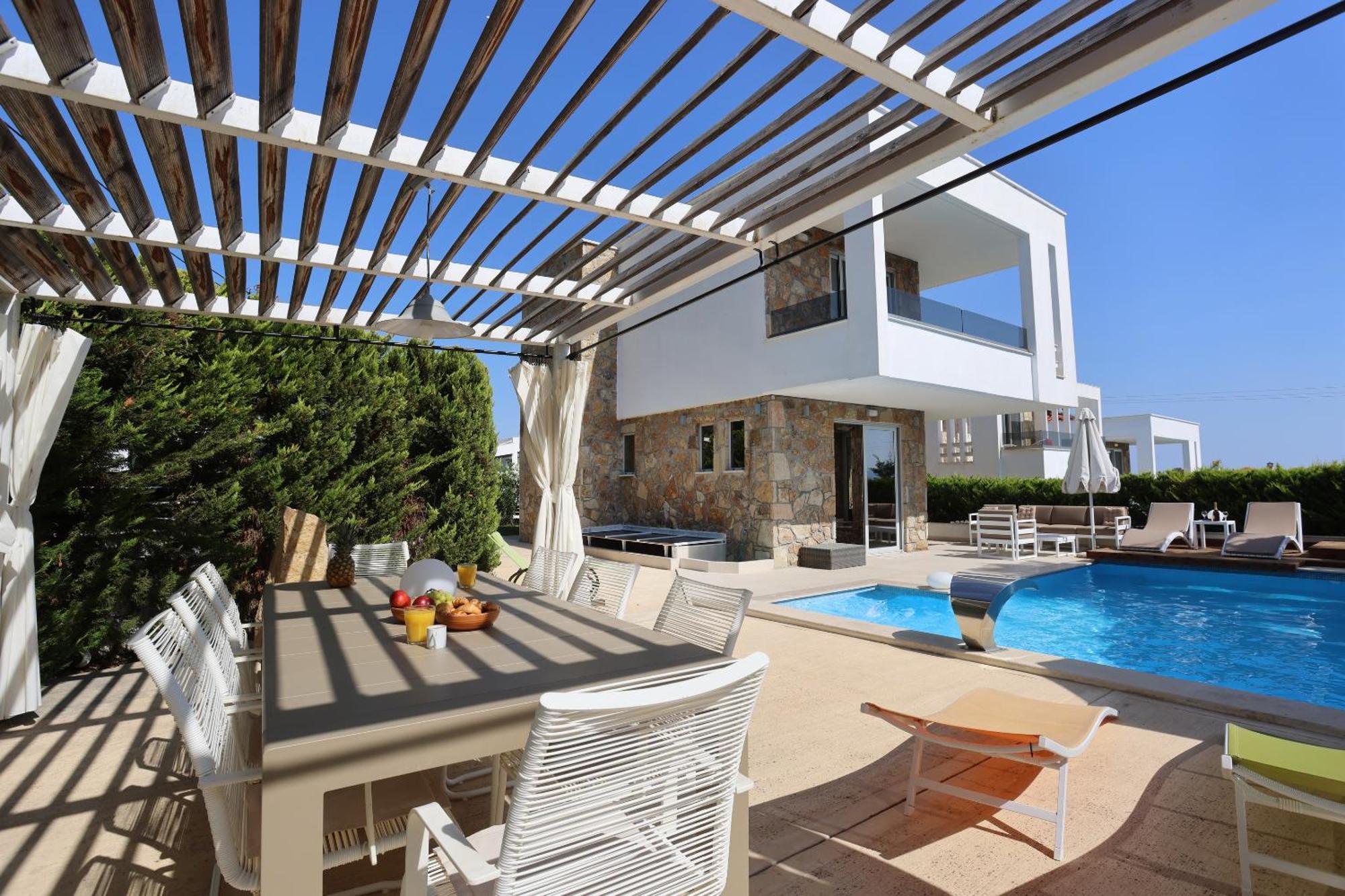 Villa Douglas - Private Pool, Bbq, 4Bdrms, View Pefkochori Exteriör bild