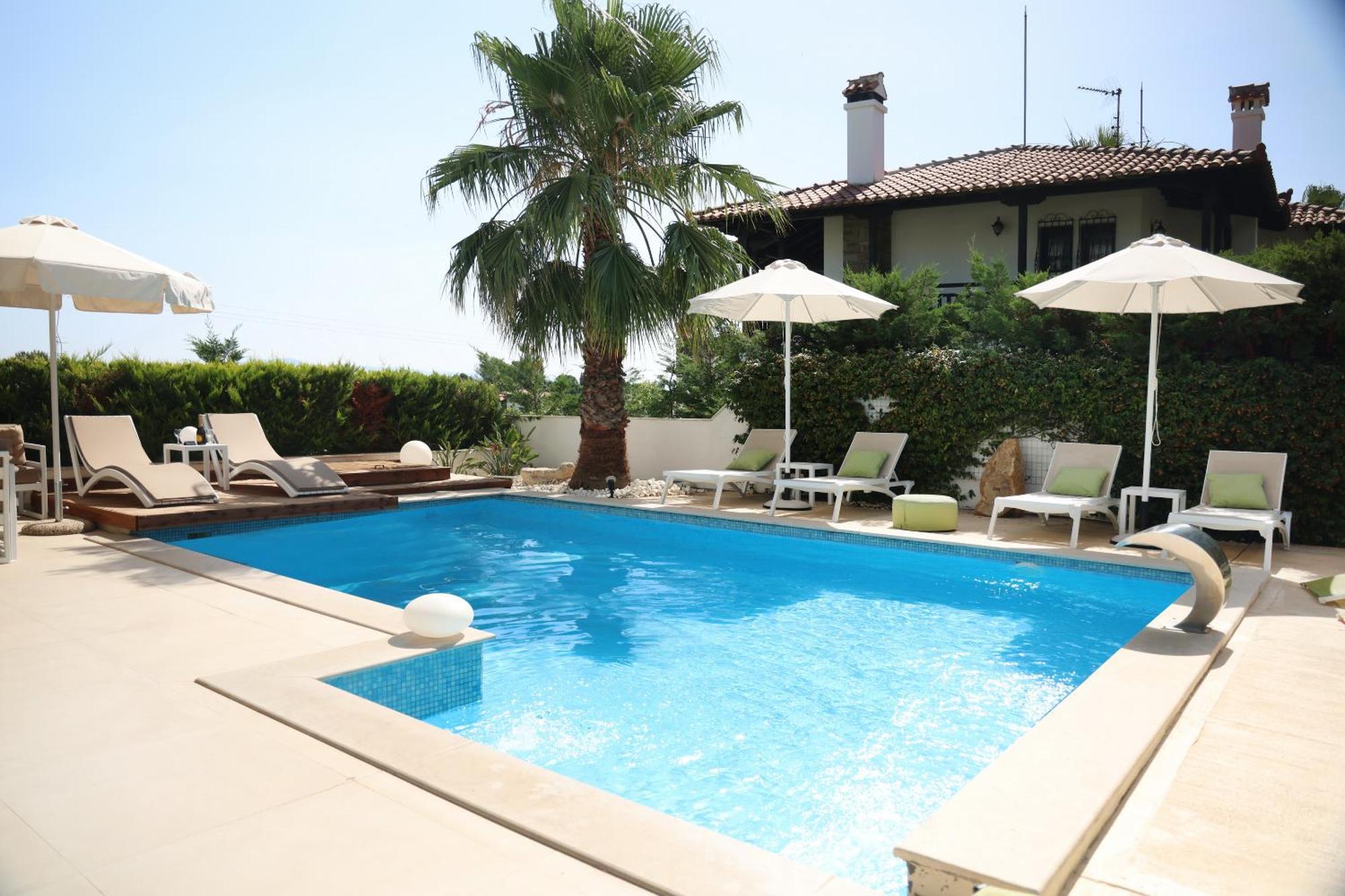 Villa Douglas - Private Pool, Bbq, 4Bdrms, View Pefkochori Exteriör bild