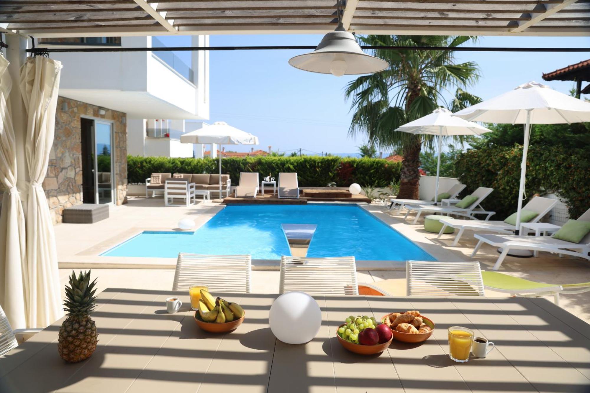 Villa Douglas - Private Pool, Bbq, 4Bdrms, View Pefkochori Exteriör bild